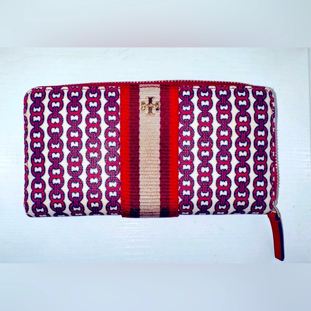 Tory Burch - Long Zip Wallet Gemini Link Matte Canvas Red Woven